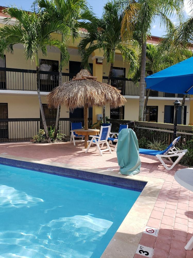 Days Inn By Wyndham Florida City Kültér fotó