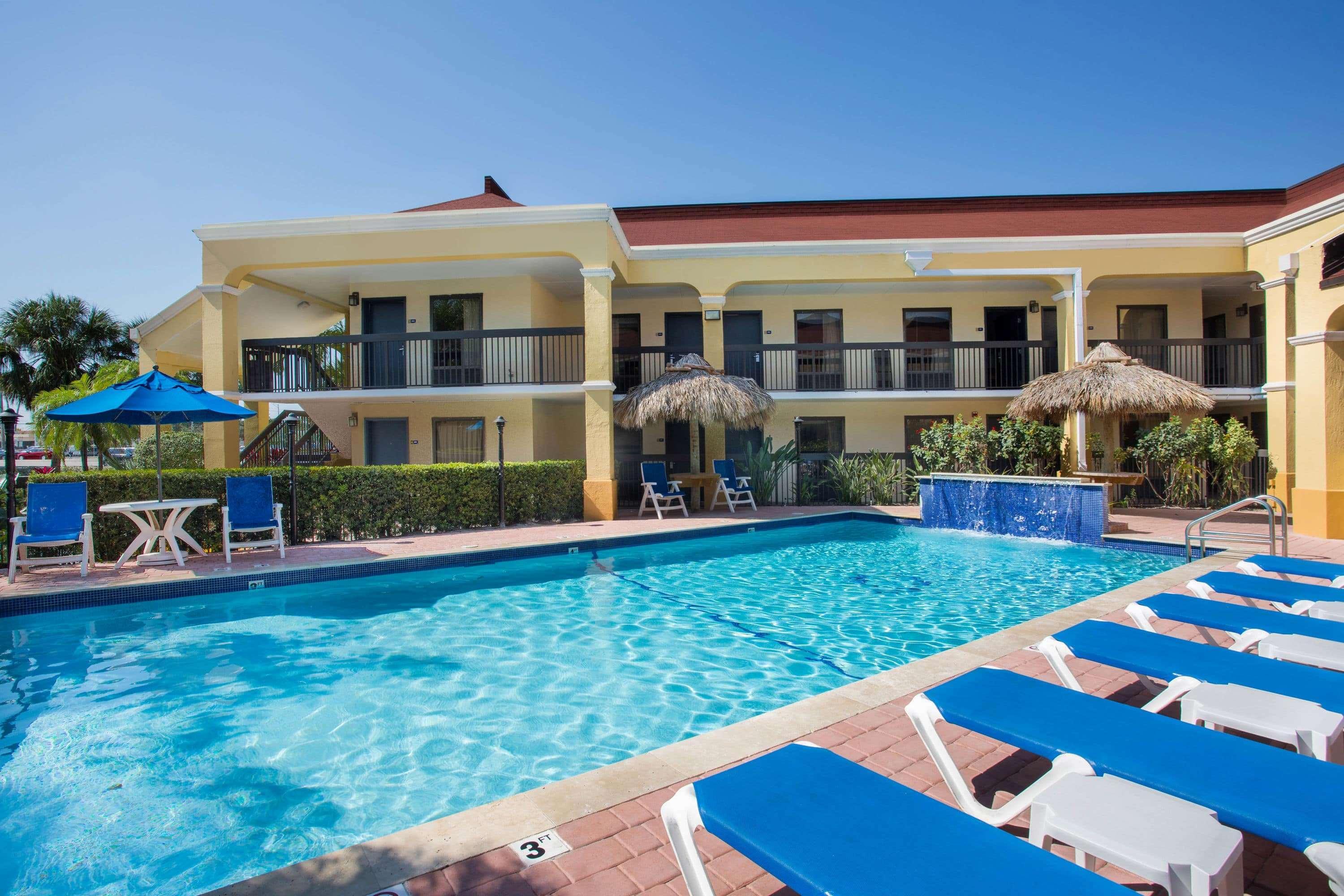 Days Inn By Wyndham Florida City Kültér fotó