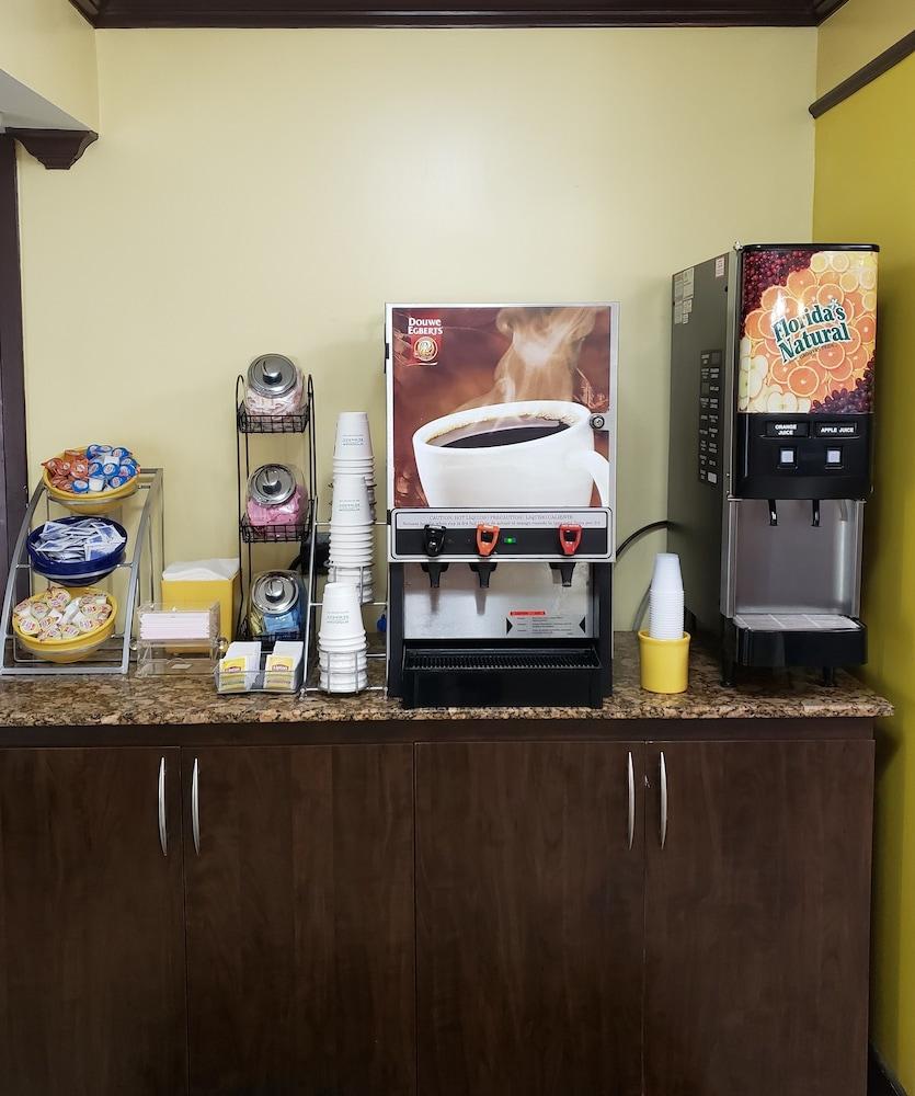 Days Inn By Wyndham Florida City Kültér fotó