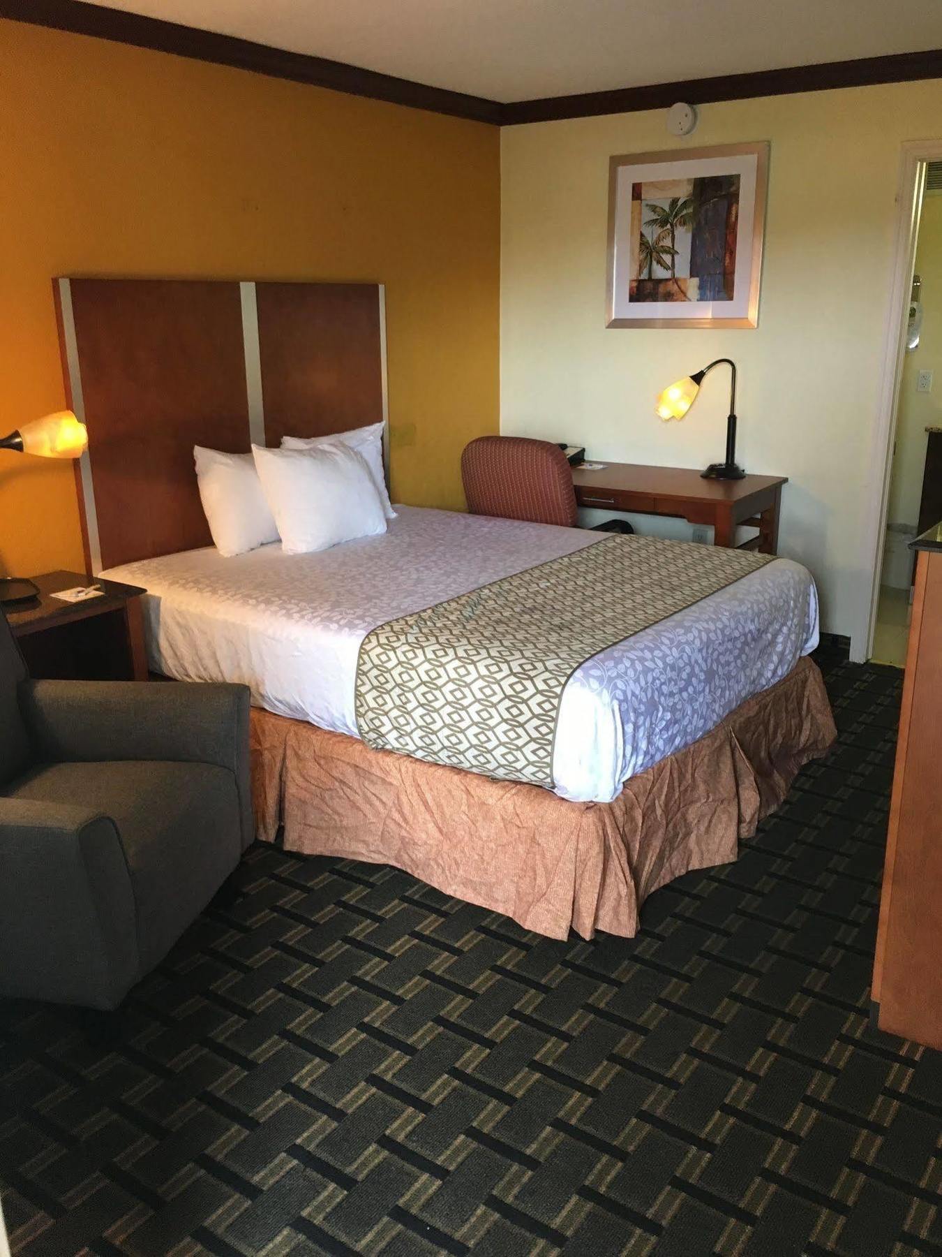 Days Inn By Wyndham Florida City Kültér fotó